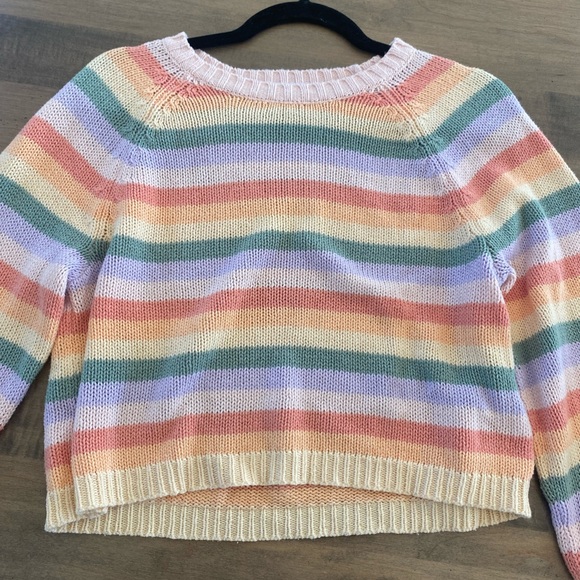 American Eagle Sweater, Size Small - Picture 2 of 3